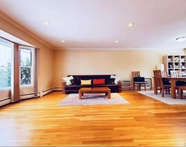 50 Briar Lane - Photo Thumbnail 3