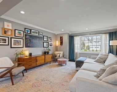 15 Lawrence Court - Photo Thumbnail 7