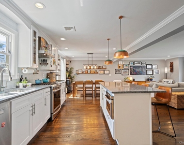 15 Lawrence Court - Photo Thumbnail 15