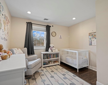 15 Lawrence Court - Photo Thumbnail 22