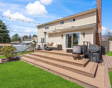 15 Lawrence Court - Photo Thumbnail 30