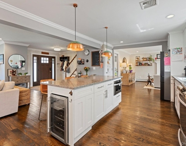 15 Lawrence Court - Photo Thumbnail 11