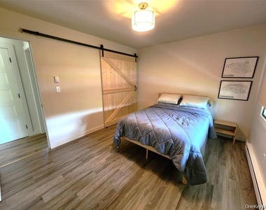 53 Lake Pleasant Drive - Photo Thumbnail 30