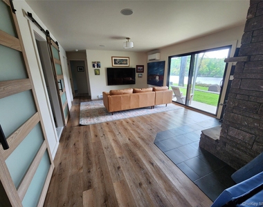 53 Lake Pleasant Drive - Photo Thumbnail 18