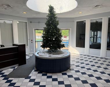 5 Laramie Court - Photo Thumbnail 38
