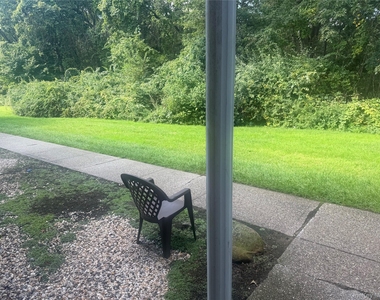 5 Laramie Court - Photo Thumbnail 3