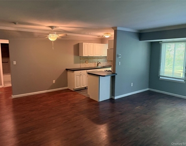 5 Laramie Court - Photo Thumbnail 17