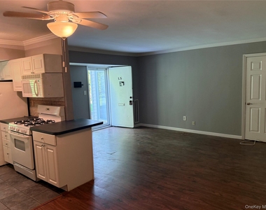 5 Laramie Court - Photo Thumbnail 5