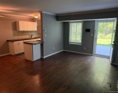 5 Laramie Court - Photo Thumbnail 18