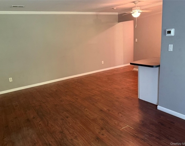 5 Laramie Court - Photo Thumbnail 35