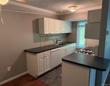 5 Laramie Court - Photo Thumbnail 6