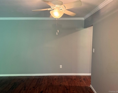 5 Laramie Court - Photo Thumbnail 22