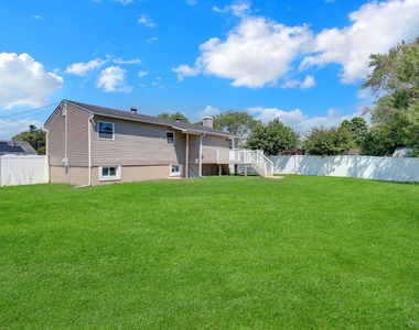 3107 Gull Avenue - Photo Thumbnail 17
