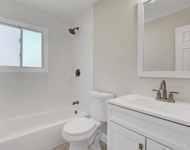 3107 Gull Avenue - Photo Thumbnail 10
