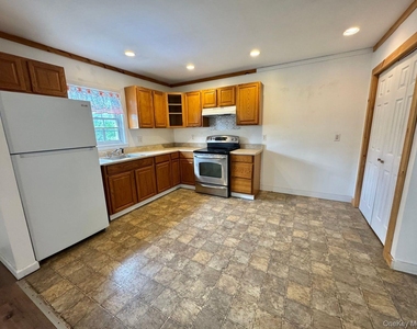 2815 Church Street - Photo Thumbnail 4