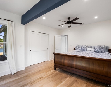 96 Lake Avenue - Photo Thumbnail 27