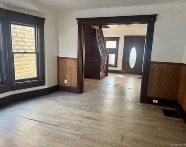 14 Smith Street - Photo Thumbnail 5