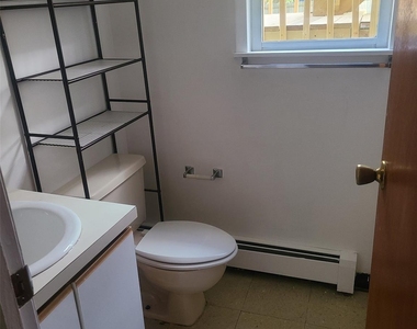 4 E Walnut Street - Photo Thumbnail 7