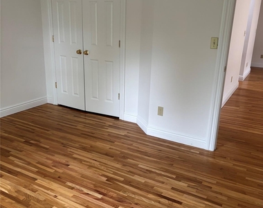 76d Westchester Avenue - Photo Thumbnail 7