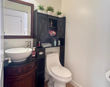 845 Woodbury Drive - Photo Thumbnail 23