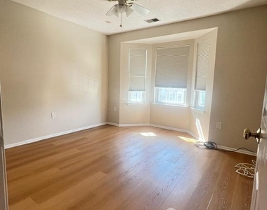 15 Goodwin Drive - Photo Thumbnail 18