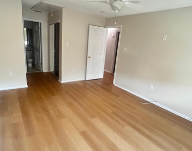 15 Goodwin Drive - Photo Thumbnail 16