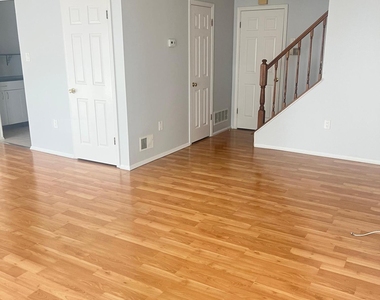 15 Goodwin Drive - Photo Thumbnail 11