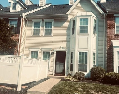 15 Goodwin Drive - Photo Thumbnail 1