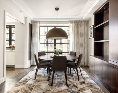 985 Park Avenue - Photo Thumbnail 5