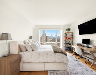 1280 5th Avenue - Photo Thumbnail 4