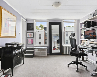 10-16 47th Avenue - Photo Thumbnail 1