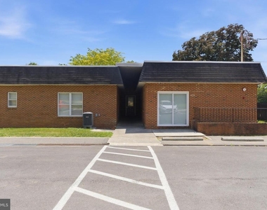 1725 Henry Avenue - Photo Thumbnail 22