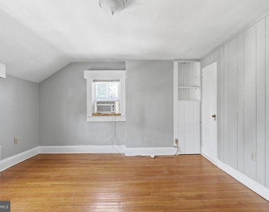 142 N Washington Street - Photo Thumbnail 9