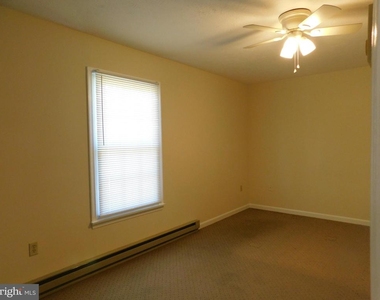 2926 Packer Street - Photo Thumbnail 10