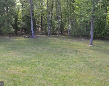 25 Tracey Lane - Photo Thumbnail 6