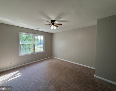 10500 Westfield Lane - Photo Thumbnail 33