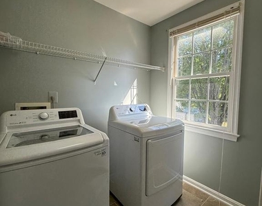 10500 Westfield Lane - Photo Thumbnail 37