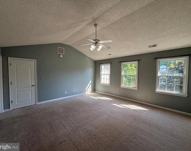 10500 Westfield Lane - Photo Thumbnail 25