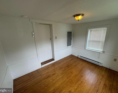 430 W High Street - Photo Thumbnail 16