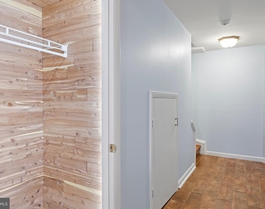 2053 Mayflower Drive - Photo Thumbnail 36