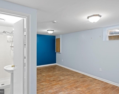 2053 Mayflower Drive - Photo Thumbnail 38
