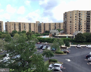 8380 Greensboro Drive - Photo Thumbnail 21