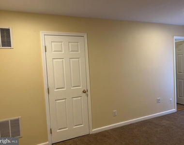 6391 Hawk View Lane - Photo Thumbnail 13
