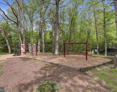 8114 Colony Point Road - Photo Thumbnail 19