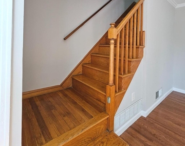 2214 Arlington Terrace - Photo Thumbnail 13