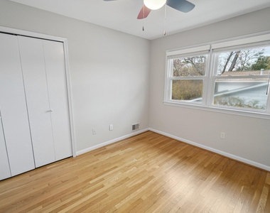 1710 Palm Springs Drive - Photo Thumbnail 13
