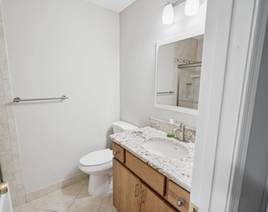 1710 Palm Springs Drive - Photo Thumbnail 9