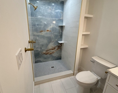 1710 Palm Springs Drive - Photo Thumbnail 12