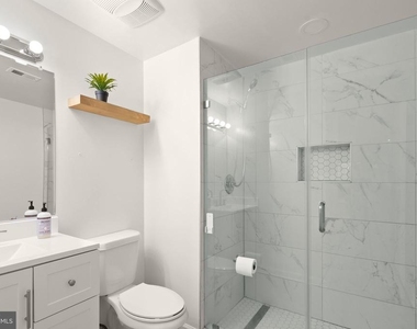 11243 Silentwood Lane - Photo Thumbnail 23