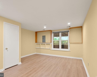 11243 Silentwood Lane - Photo Thumbnail 21